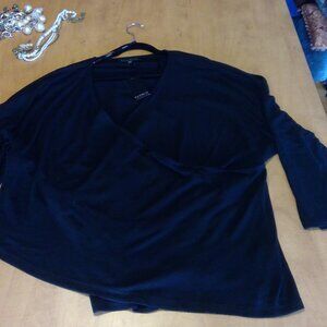 Eloqui Black lightweight sweater top